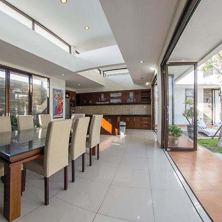 Villa Uma Girasole Canggu Екстериор снимка