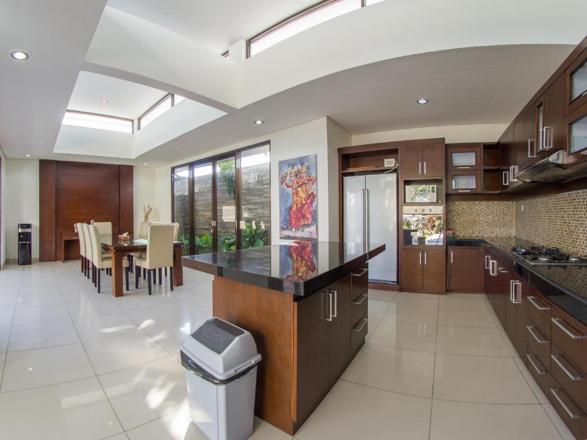 Villa Uma Girasole Canggu Екстериор снимка