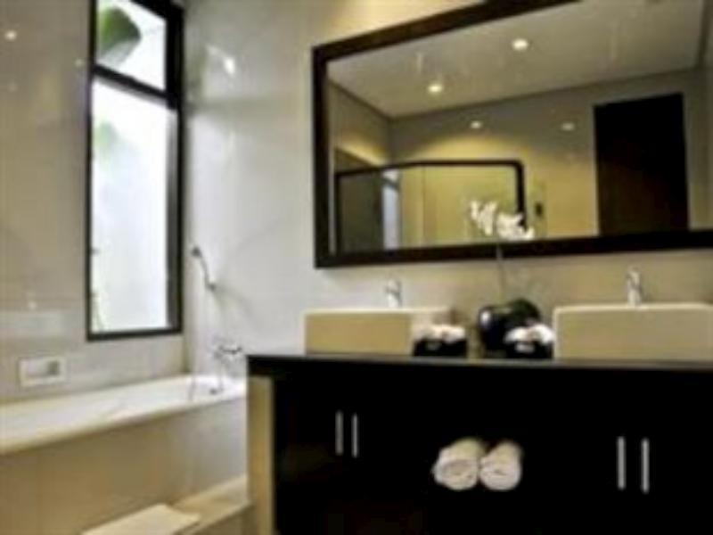 Villa Uma Girasole Canggu Екстериор снимка